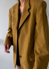 Load image into Gallery viewer, Vintage Brown Oversized Suede Blazer

