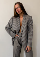 Load image into Gallery viewer, Vintage Grey Checked Oversized Blazer
