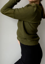 Load image into Gallery viewer, Vintage Green Sweatshirt
