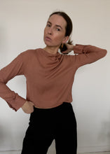 Load image into Gallery viewer, Vintage Pink Blouse
