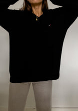 Load image into Gallery viewer, Tommy Hilfiger Vintage Black Oversized Sweater
