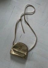 Load image into Gallery viewer, Vintage Gold Handbag
