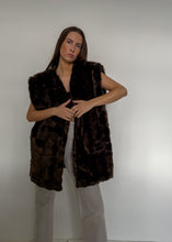 Load image into Gallery viewer, Vintage Brown Faux Fur Gilet
