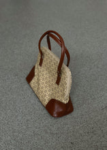 Load image into Gallery viewer, Vintage Brown Handbag
